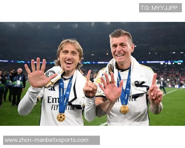 西媒称塞巴略斯为阿隆索挖掘的新克罗斯与魔笛接班人 西媒称塞巴略斯为阿隆索挖掘的新克罗斯与魔笛接班人