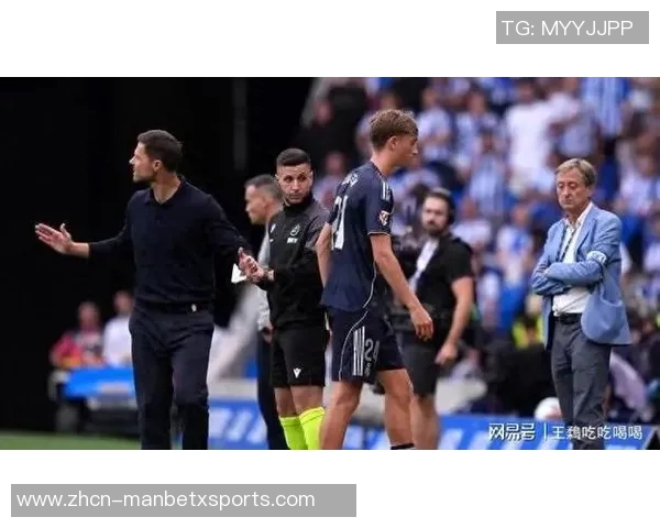 皇马后卫赫伊森因左腿比目鱼肌受伤预计缺阵一至两周