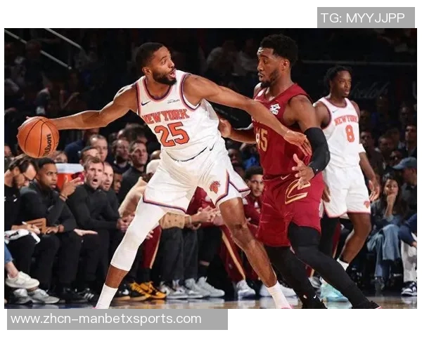 米切尔表现起伏明显第三节狂砍21分末节却陷入低迷仅得4分失误频繁