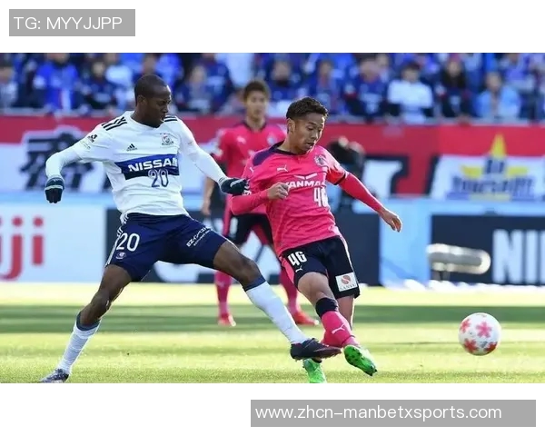 中国某球队与大阪樱花巴西边锋拉斐尔谈判引发关注44场23球4助表现抢眼